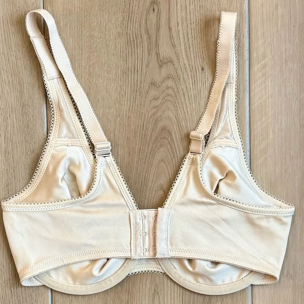 NWT Wacoal Basic Beauty Unlined Underwire Full Coverage Bra in Sand 34D